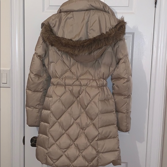 coat - Picture 3 of 3